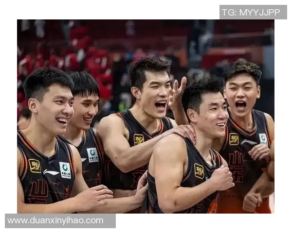 CBA激战山东男篮迎战福建男篮争夺季后赛名额的关键之战 CBA激战山东男篮迎战福建男篮争夺季后赛名额的关键之战