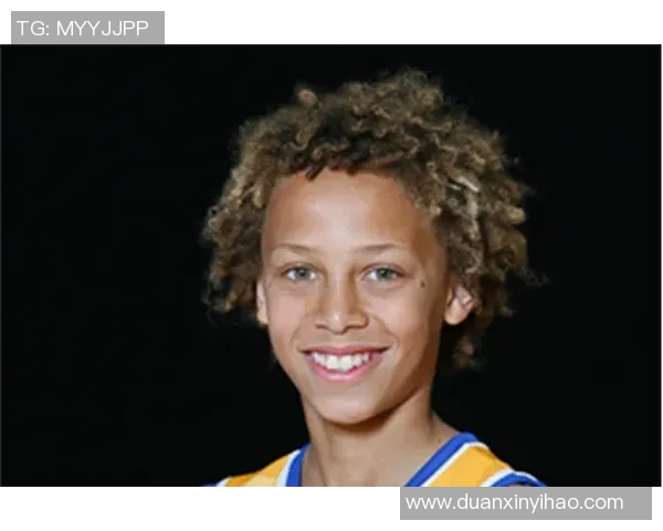 戴森丹尼尔斯的崛起之路：从青涩新秀到篮球场上的明星球员