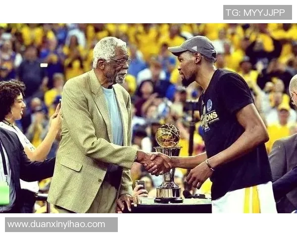 骑士与勇士精彩对决视频播放回顾及赛季分析 骑士与勇士精彩对决视频播放回顾及赛季分析