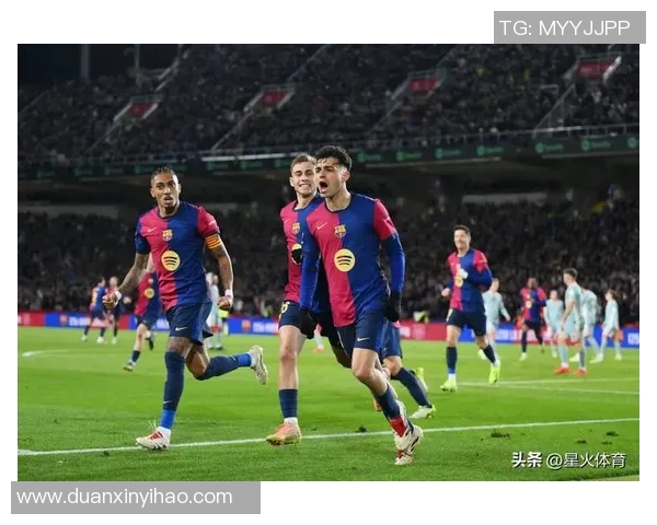 篮球巴萨对决贝红星激情碰撞谁能在赛场上笑到最后