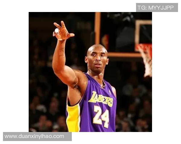 科比布莱恩特传奇生涯回顾与影响力分析：篮球之神的永恒印记