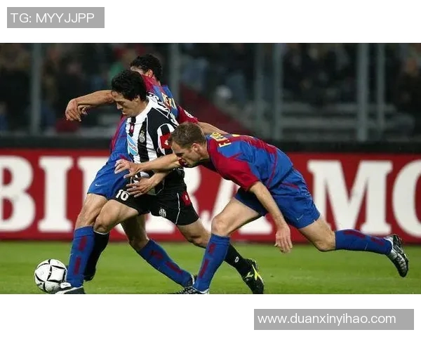 舍瓦对阵尤文精彩进球回顾与分析,重温经典瞬间与战术对决 舍瓦对阵尤文精彩进球回顾与分析,重温经典瞬间与战术对决