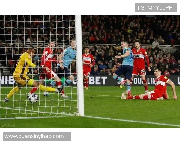 米堡与卢顿激战正酣谁能在这场较量中脱颖而出争夺胜利