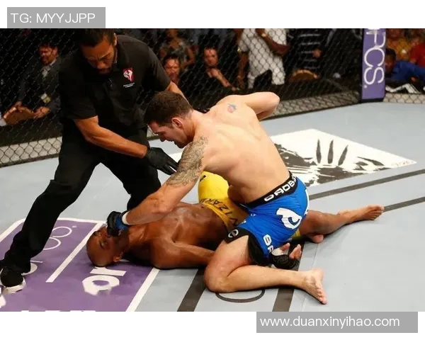 韦德曼与蜘蛛的巅峰对决UFC历史上的经典之战再度回顾