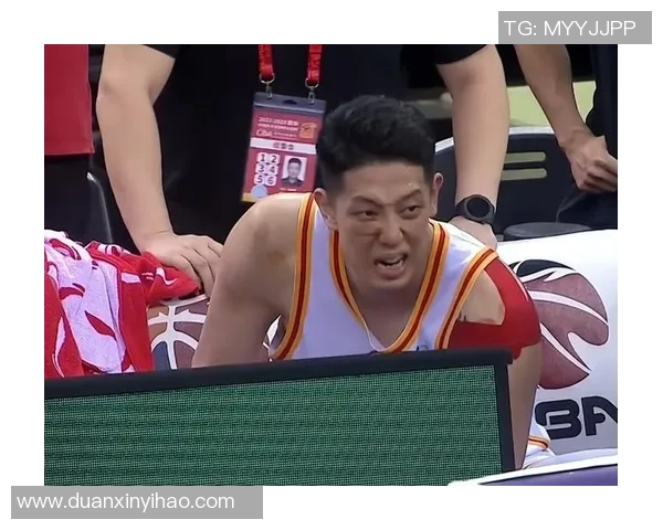 沈梓捷的篮球之路：从青涩少年到CBA明星的成长故事