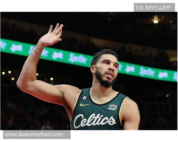 杰森塔图姆：从新星到超级巨星的篮球之路与未来展望