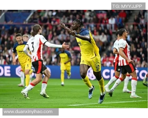 福伦丹主场迎战埃因霍温期待精彩对决与激烈竞争